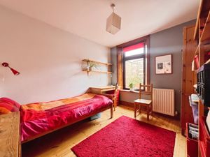 Photo 1- click for photo gallery